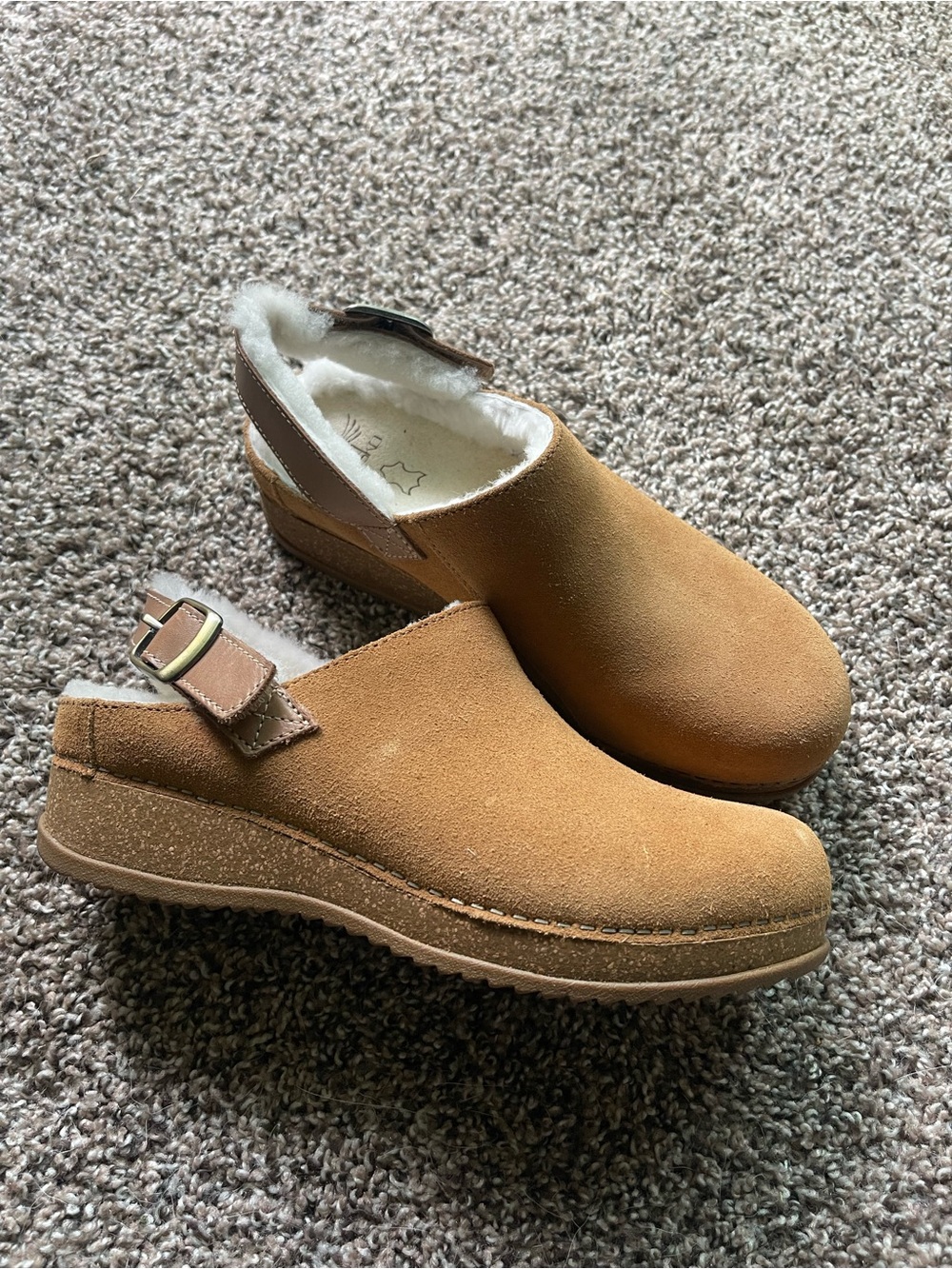 Dansko Women’s Tan Suede Slip-On Clog with Shearling Lining